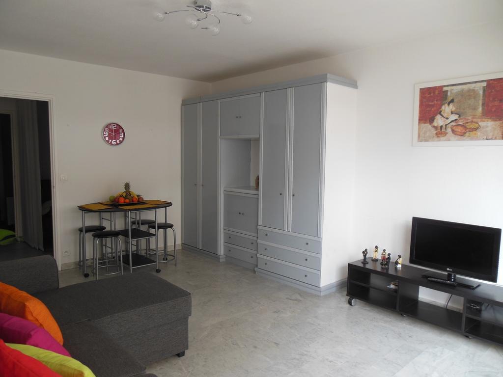 Appartement Silver La Regence ฌวง-เลส์-แป็งส์ ห้อง รูปภาพ